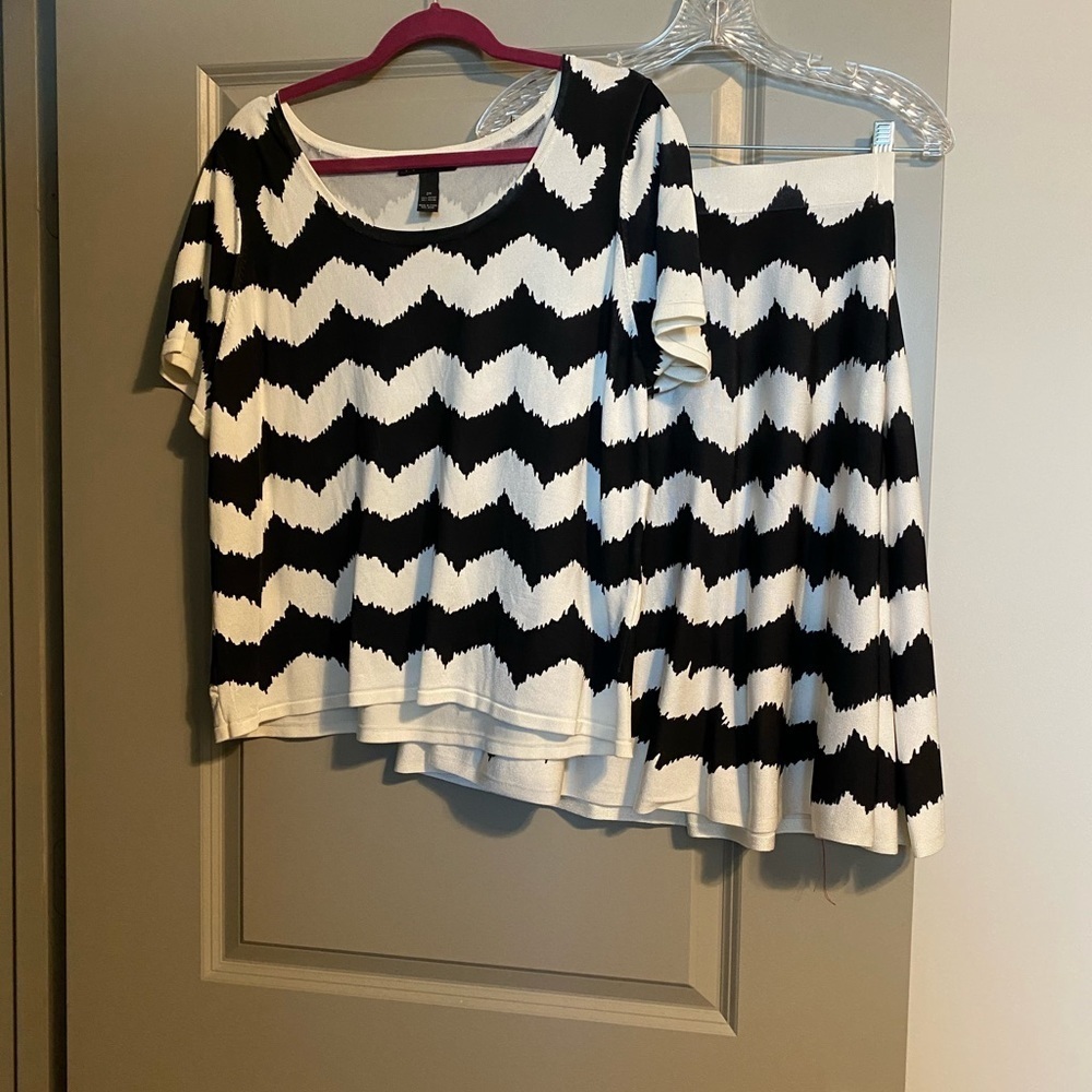 Two Piece Set